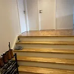 Big Room In Shared Apartment With King Size Bed