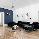 Queens Palace Apartments