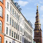 Stylish 2Br W Private Balcony In Cph City Centre