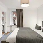 Sanders Stage - Enchanting Four-Bedroom Apartment Near Nyhavn