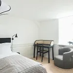 Modern 3Br Duplex Flat In Nyhavn W Private Balcony
