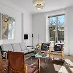 Nice Apartment In Kobenhavn O With Wifi