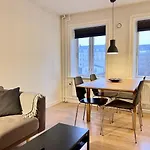 Two Bedroom Apartment In Copenhagen, Amagerbrogade 93,