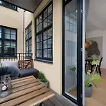 Boutique Apartment In Citycenter