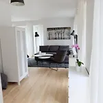 Three Bedroom Apartment In Copenhagen S, Cf Mllers Alle 56