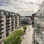 Amazing Two Bedroom Flat In Urban Area