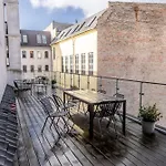 Penthouse W/Rooftop Terrace In Latin Quarter