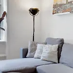 Perfectly Located Cozy Apartment