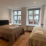 Central Apartment - Rap 8