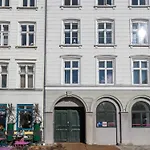 Stylish Apartments In Cph City
