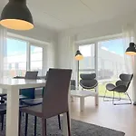 Spacious 3 Bedroom Apartment With Balcony At Richard Mortensens Vej