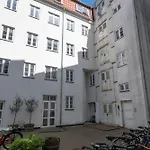 Stylish Apartments In Cph City