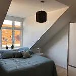 Nice 2-Bed In Osterbro