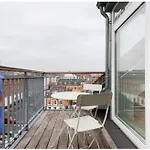 Nice 2-Bed In Osterbro
