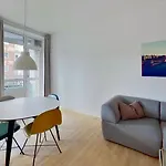 Beautiful 2-Bed In Frederiksberg C