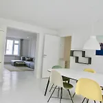 Nice 2-Bed In City Center