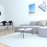 Wonderful 2-Bed Wbalcony In Top Frederiksberg Location