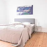 2-Bed With Private Balcony