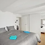 Come Stay In Laksegade: 1Br 300M From Kgs Nytorv