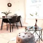 Mezzanine Apartment Design Furnished & 3M2 For City Center