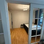 Cozy Apart Near Downtown