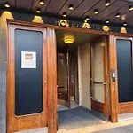 Hotel Astoria, Best Western Signature Collection