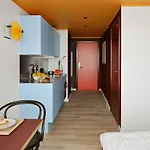 Dahei Apartment Hotel