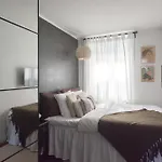 Unique Apartment In Great Location