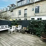 House In The City Center !Diiscount -4 5 -5 2 6 4 4 0 7 3 Via What App !!!!