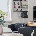 Lovely Top Floor Apart Copenhagen Near Airport, Metro And The Beach