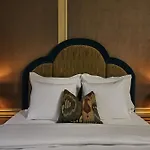 Hotel Sanders