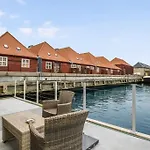 Modern Houseboat - Apartment Downtown