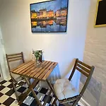 Two Rooms - Sankt Hans Torv - Shared Apartment