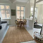 Two Rooms - Sankt Hans Torv - Shared Apartment