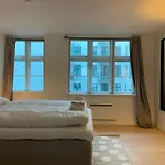 Stylish Apartment - View Of The Marble Church