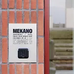 Mekano Apartment Hotel