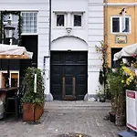 Nyhavn Apartment