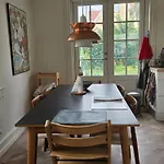 Flot Stort Hus I Valby Udlejes!