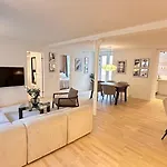 Lovstraede Apartments From 1 To 6 - Carolinas Apartments