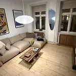 Lejlighed Indre Kobenhavn Taet Ved Hovedbanegarden.