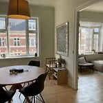 Stunning Apt W Balcony