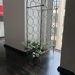 Amazing 2-Bedroom By The Lakes