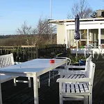 Vejby Bed & Breakfast