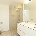 City Lux Apartment With 2 Full Bathrooms 2Tv