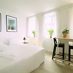 Central Canal Apartments 1 - 8