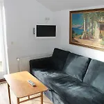 Lavilla Guesthouse