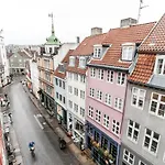2-Bedroom Apartment Next To Kongens Nytorv