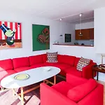 Bright, Spacious And Trendy Apartment In Cph