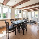 Authentic Copenhagen Apartment By Nyhavn