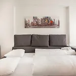 Trendy Basement Apartment Vesterbro